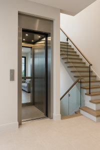 Lee más sobre el artículo Lo que debes saber antes de instalar un elevador residencial